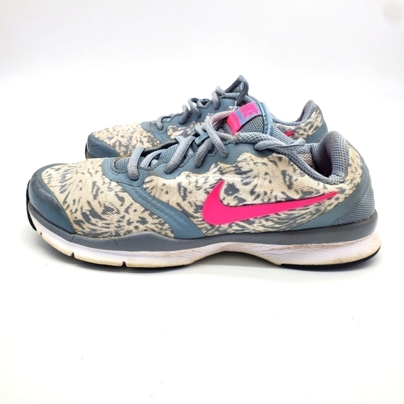 Nike Womens In Season TR 4 684899-011 Gray Running Shoes Sneakers Size 6.5 - Picture 1 of 12